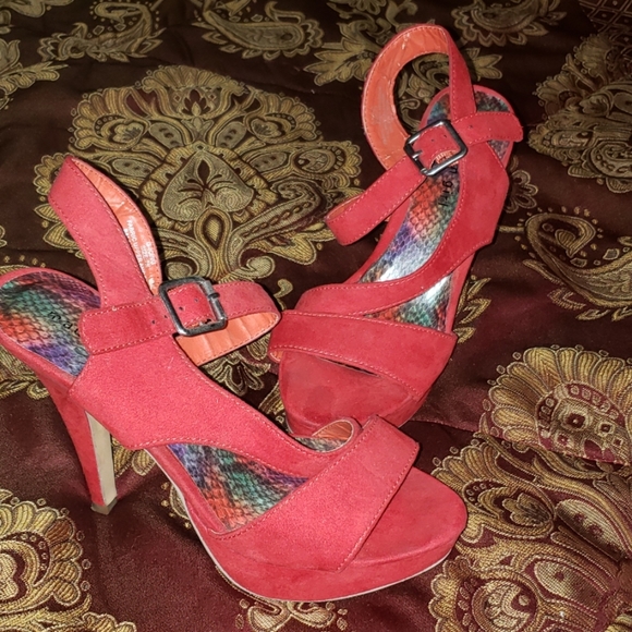 👠👠 Red shoes 👠👠 - Picture 2 of 2